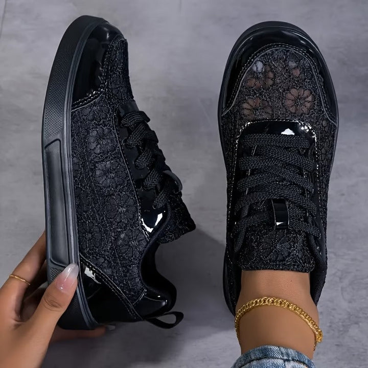 Dentelle™ | Floral Lace Sneakers