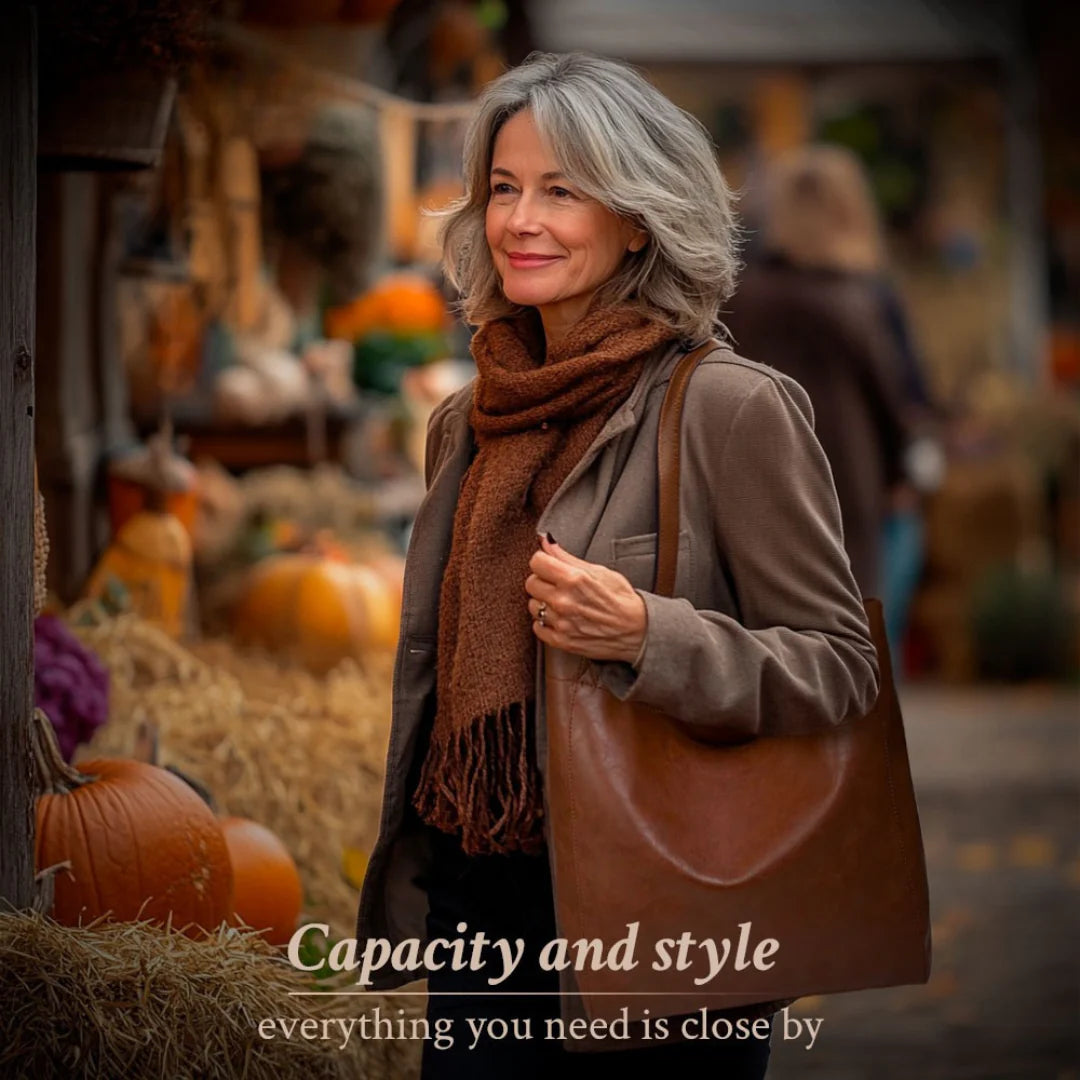 Lorena | No more searching — Leather bag with compartments