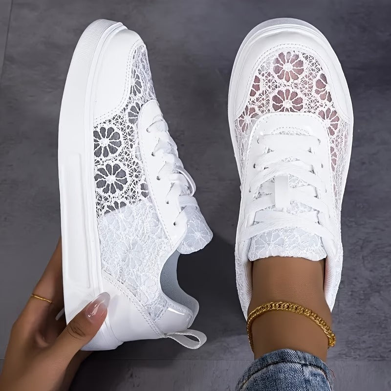 Dentelle™ | Floral Lace Sneakers