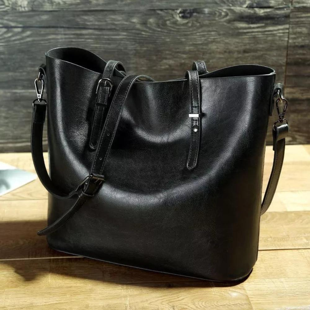 Nicole | Wear it all day — Leather Shoulder Bag