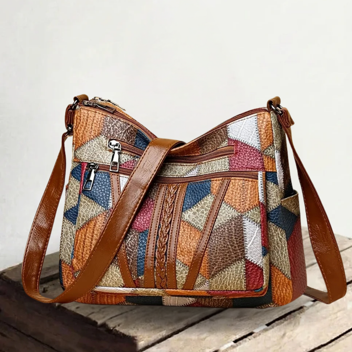 Clara | Everything at hand — Compact Leather Shoulder Bag