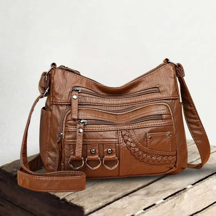 Elara | Everything inside, nothing forgotten — Spacious Leather Shoulder Bag