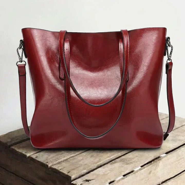 Nicole | Wear it all day — Leather Shoulder Bag