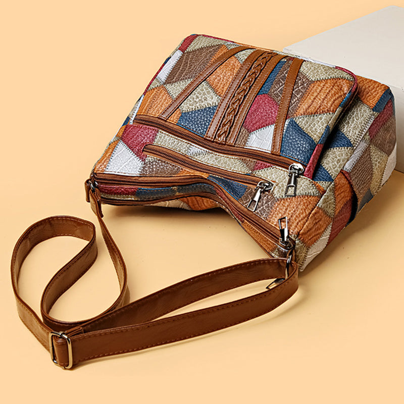 Clara | Everything at hand — Compact Leather Shoulder Bag