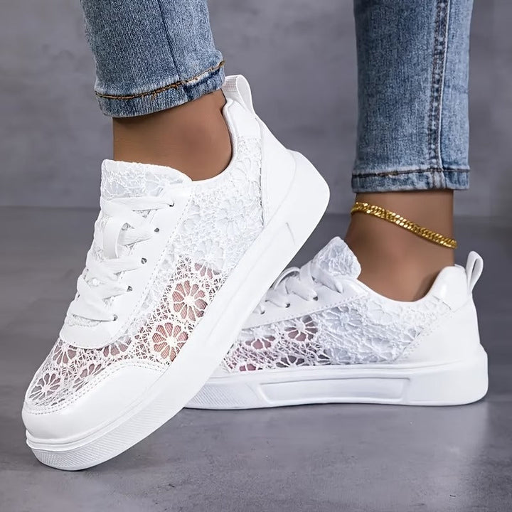 Dentelle™ | Floral Lace Sneakers